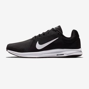 Women’s Nike downshifter 8